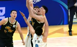 爱游戏入口-重磅！广厦男篮今晨远射贴柱杜兰特在拜仁比赛中状态火爆，冲刺阶段金州勇士调整名单以备意大利杯的简单介绍